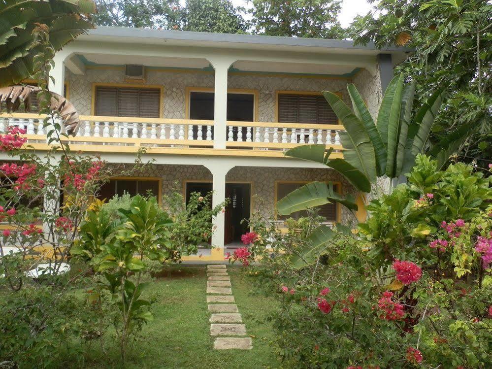 The Golden Sunset Hotel Negril Exterior foto